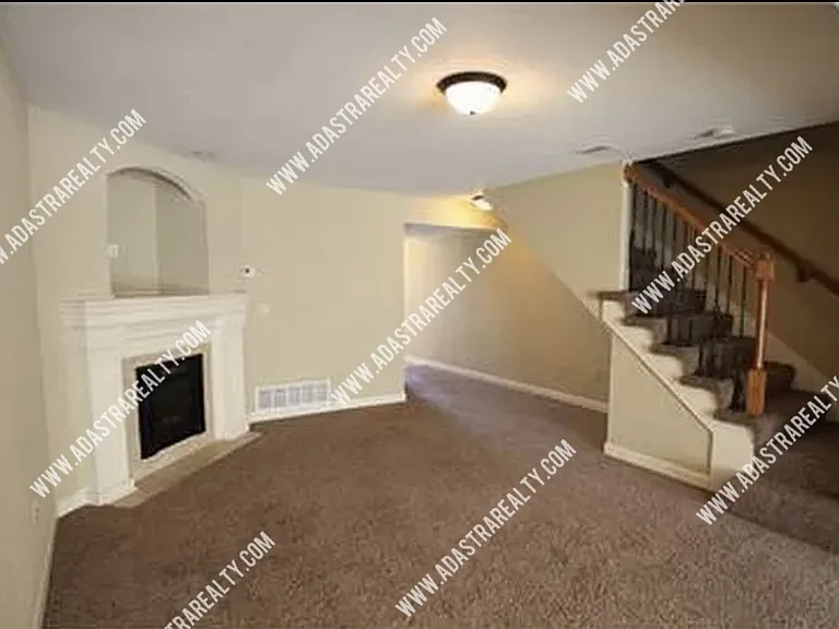 13759 Post Oak Ln — Photo 2