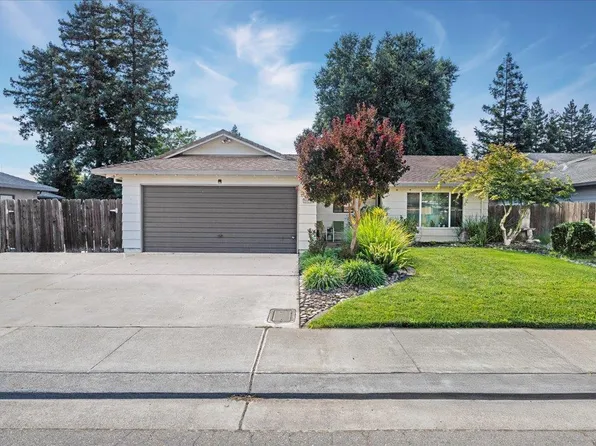 1545 Zinfandel Dr, Lodi, CA 95242