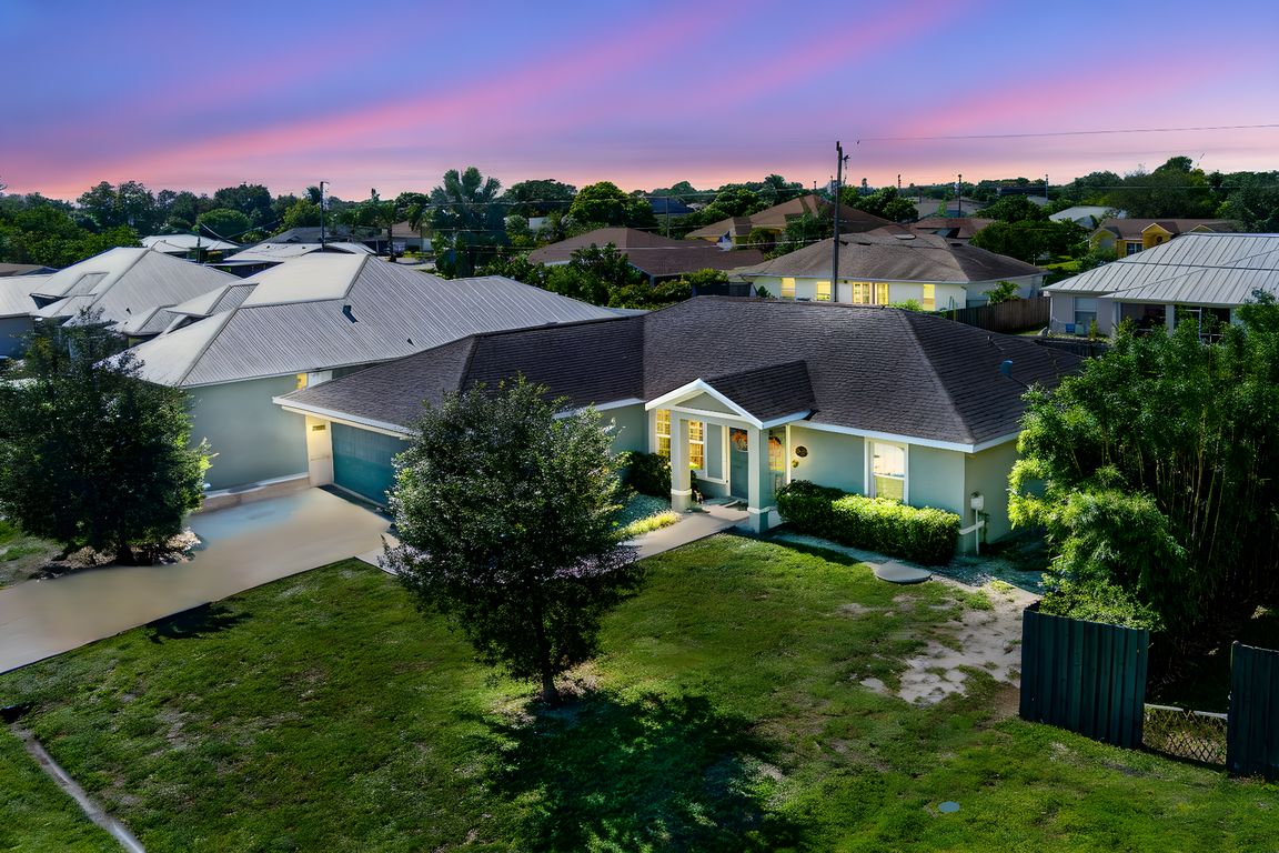 MAX_0001 day to dusk.jpeg