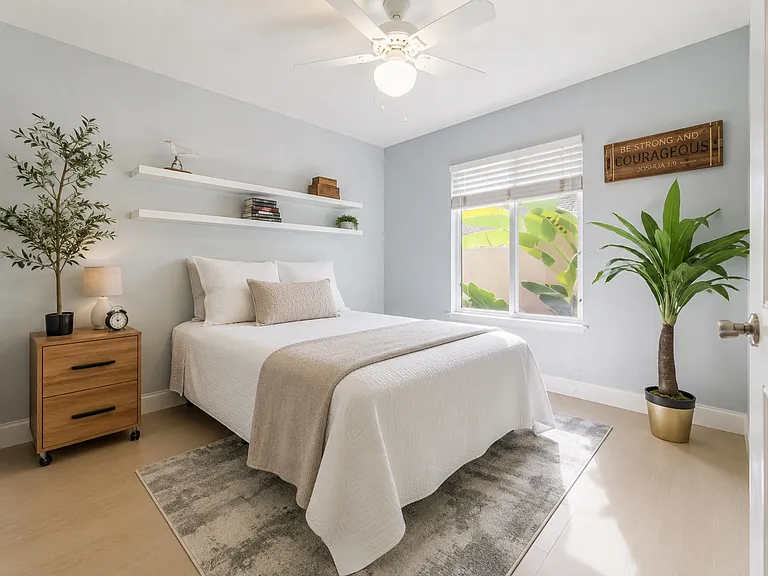 Upstairs bedroom. Virtual staging - no furniture included.