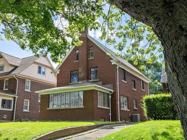 619 Orchard Pkwy, Niagara Falls, NY 14301