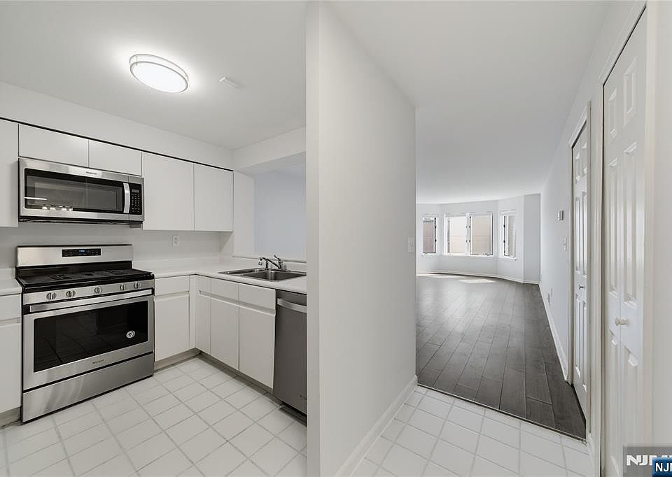 1st image of 503 Hancock Court #503
