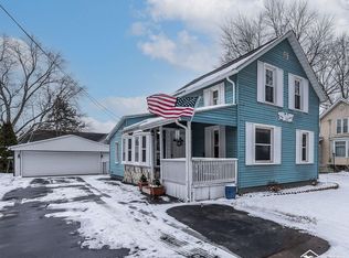 1429 Monroe St, Carleton, MI 48117