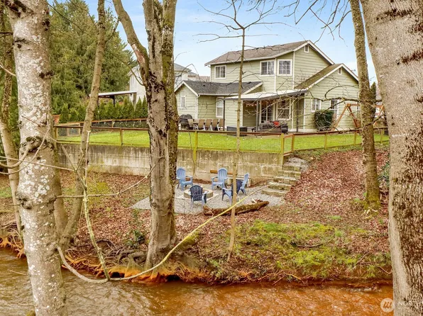 303 Parkside Court, Lynden, WA 98264