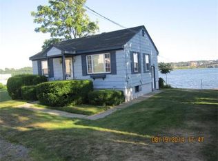 1516 Riverside Ave, Somerset, MA 02726