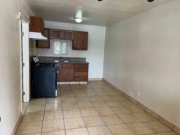 2nd image of 4152 N Bogart Ave #B