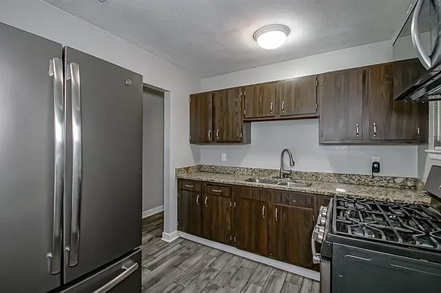 1849 Redwood Dr — Photo 21
