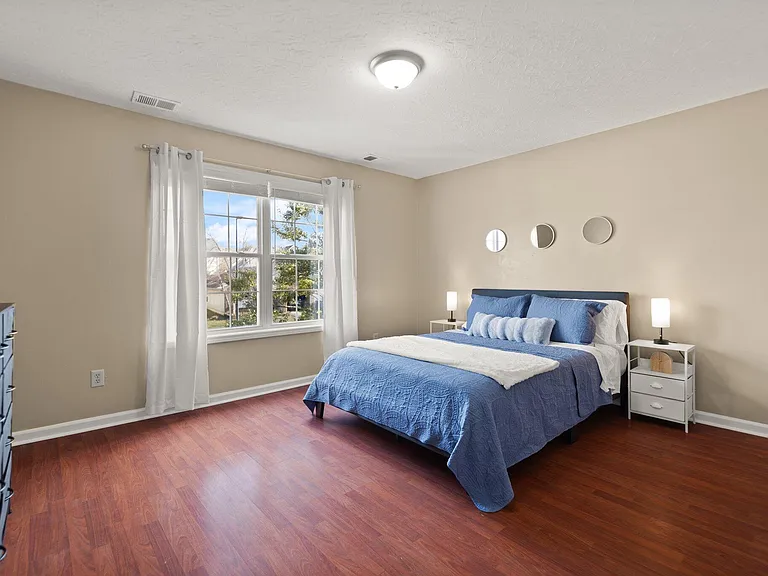 1409 Pleasant Ridge Dr — Photo 15
