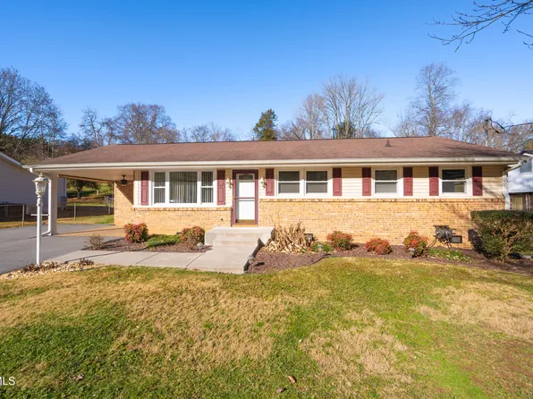 361 Woodcrest Dr, Kingsport, TN 37663