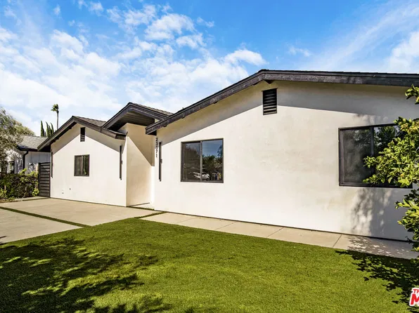 23371 Friar St, Woodland Hills, CA 91367
