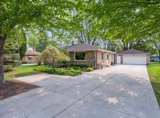 3020 N Meade St, Appleton, WI 54911
