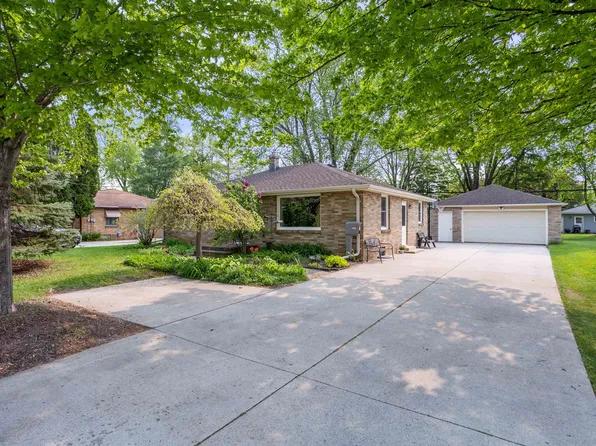 3020 N Meade St, Appleton, WI 54911