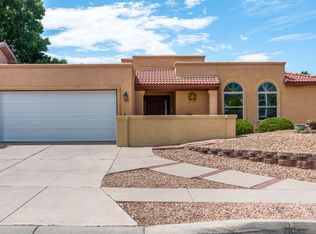 5323 Vista Bonita NE, Albuquerque, NM 87111