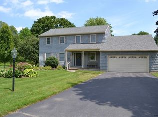 6 Bayberry Ct, Queensbury, NY 12804