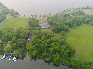 1160 W Lake Cowdry Rd NW, Alexandria, MN 56308