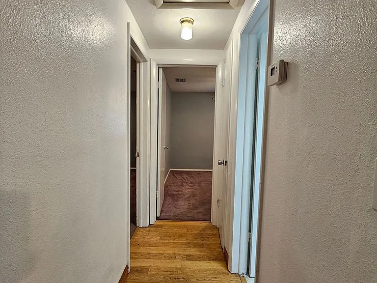 4715 Madison St — Photo 11