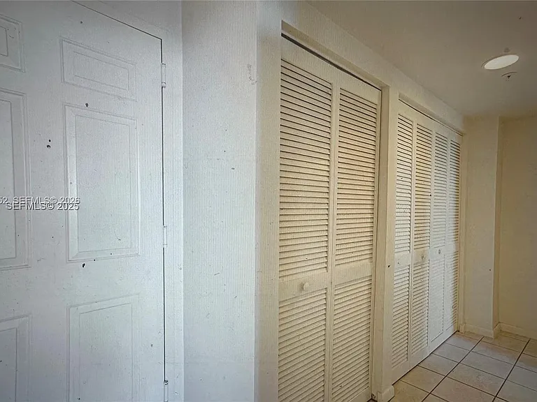 3020 NE 32nd Ave #817 — Photo 23