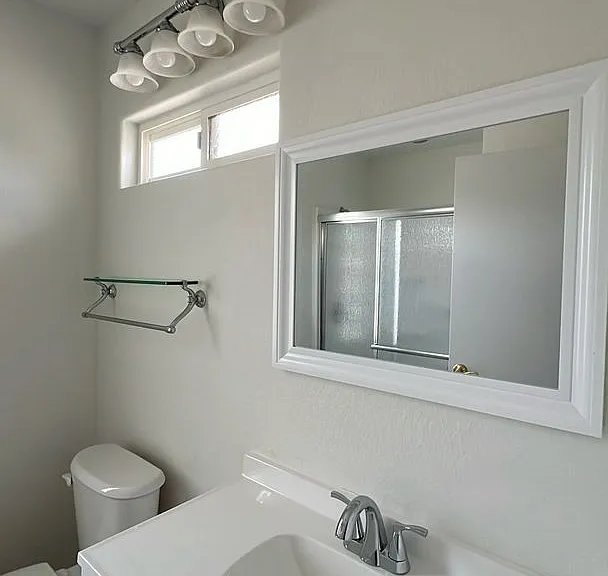 1621 N Raven — Photo 12