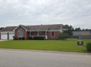 108 Partridge Rd, Fayetteville, NC 28306