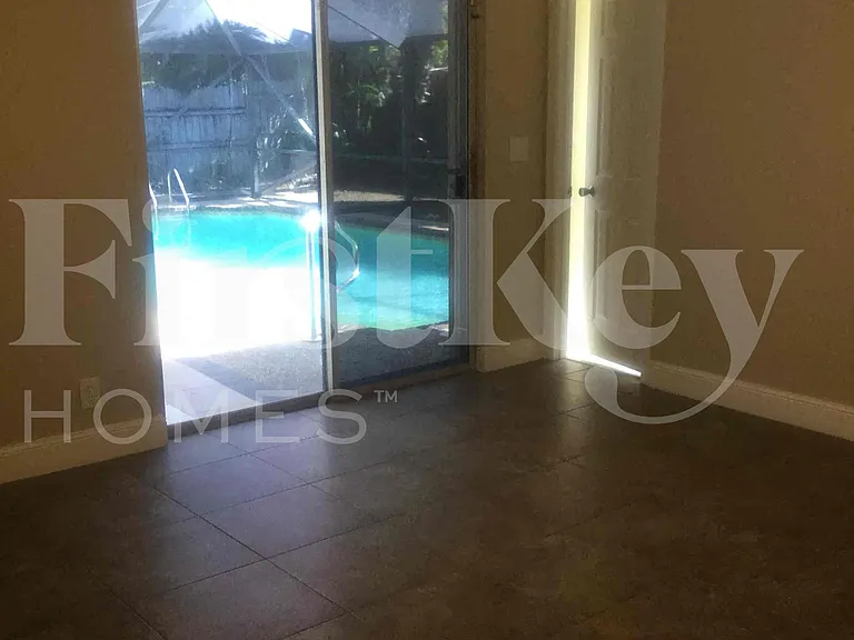 19742 Carolina Cir — Photo 35