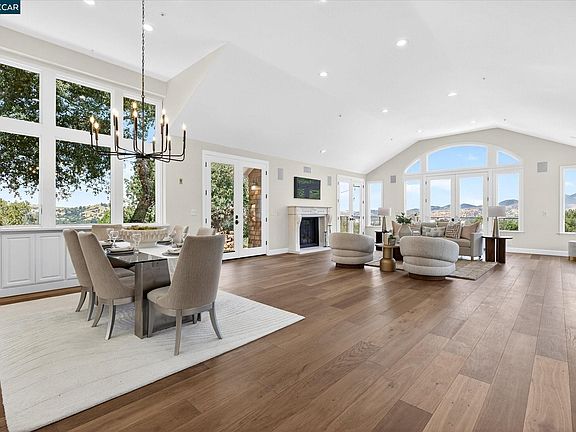4th image of 10 Diablo Oaks Way