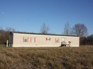 2065 Flatwoods School Rd, Crab Orchard, KY 40419