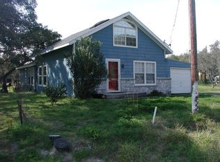 311 N Burton St, Rockport, TX 78382