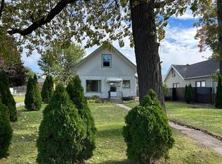 3584 S 20th St, Milwaukee, WI 53221