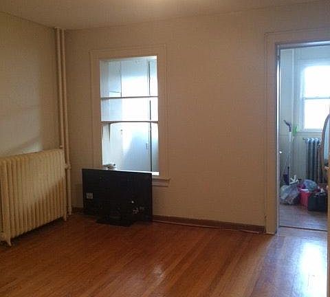 5th image of 364 Hamilton St #4