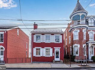 146 W South St, Carlisle, PA
