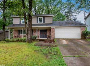 12019 Pleasant Forest Dr, Little Rock, AR 72212