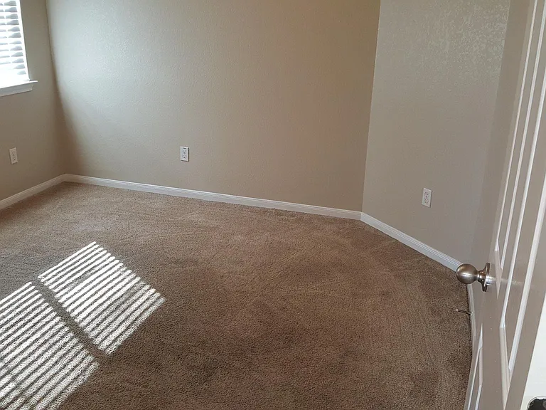 4003 Matson Mnr — Photo 14