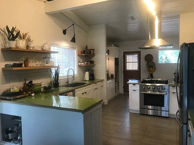 2765 Sunset Rd — Photo 4