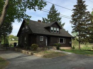 17 Stevens St, Lunenburg, MA 01462