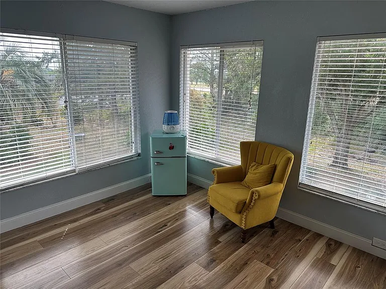 7327 Floral Cir E — Photo 17