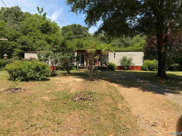 675 County Road 107, Gaylesville, AL 35973