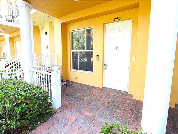 3rd image of 240 SW 14th Avenue #240