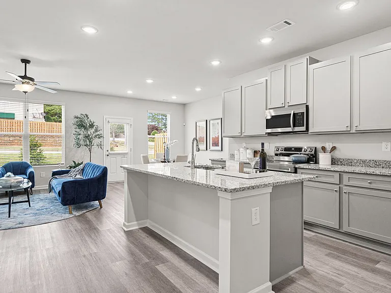 3015 SW Dole Dr — Photo 6