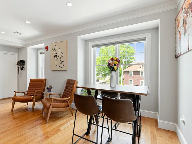 23 Bowdoin Ave #5 — Photo 6
