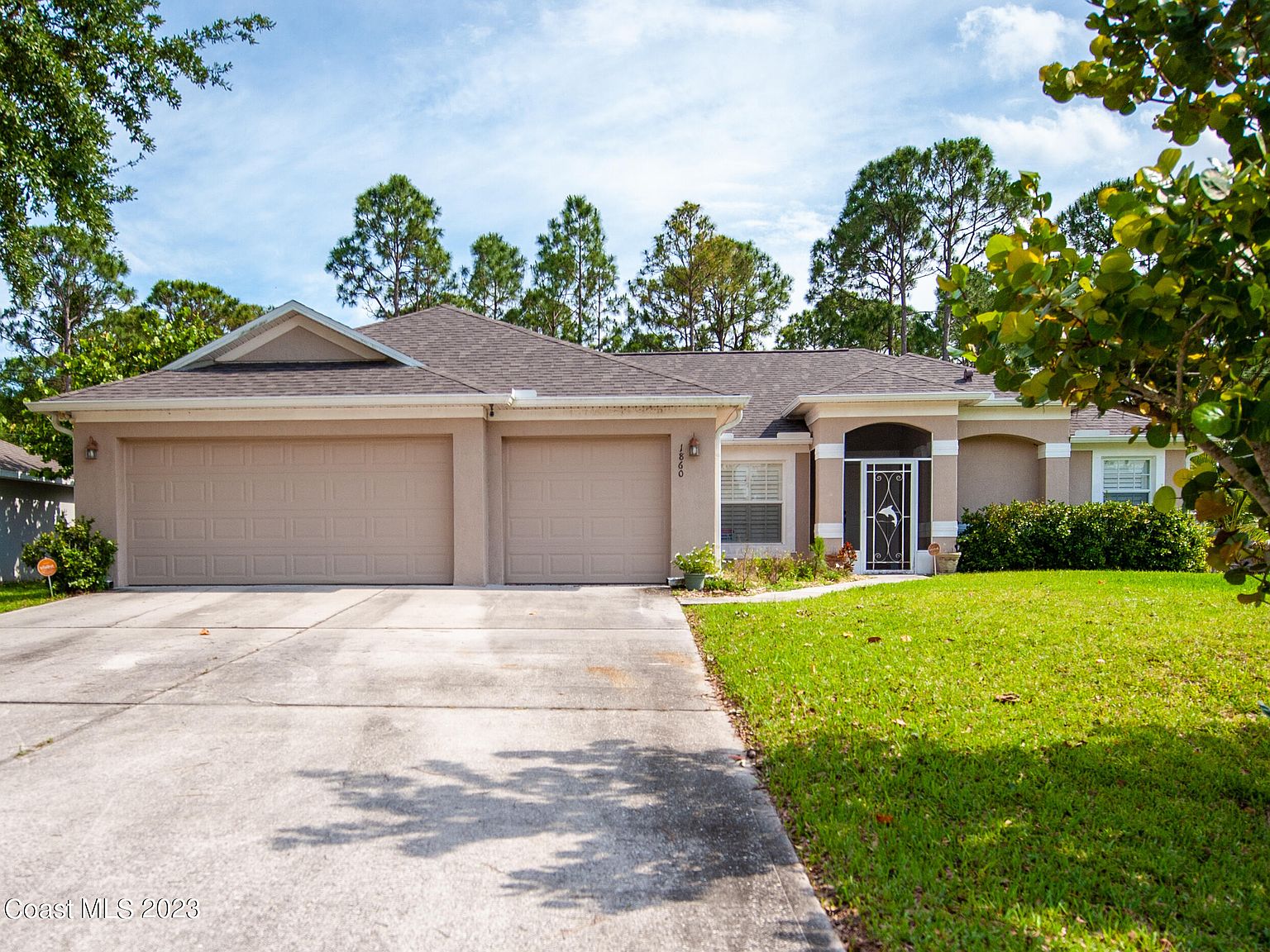 1860 Bashaw St NW, Palm Bay, FL 32907 Zillow