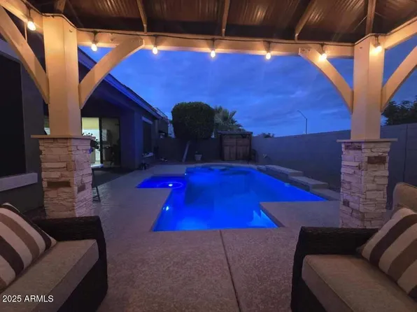 18195 W MARSHALL Lane, Surprise, AZ 85388