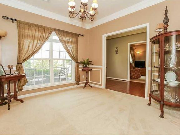 4th image of 6479 Millstone Cove Dr