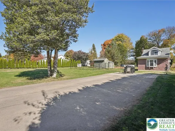 1739 N 21st St, Allentown, PA 18104