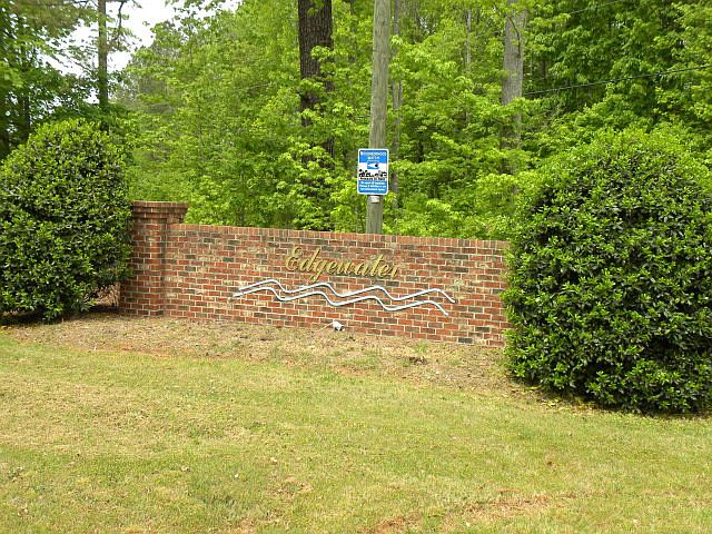 1st image of 19 Halyard Dr