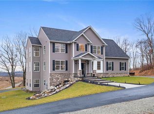 1055 Chaintown Rd, Scottdale, PA 15683
