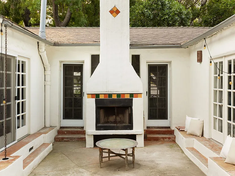 3751 Tracy St — Photo 44