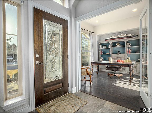 4th image of 2616 Malboona Mews