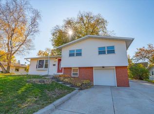 302 Edward St, Verona, WI 53593