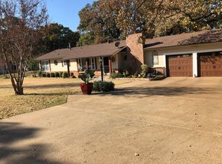 333 N Ash Ave, Azle, TX 76020