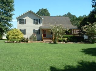 716 Peek Rd SE, Dalton, GA 30721
